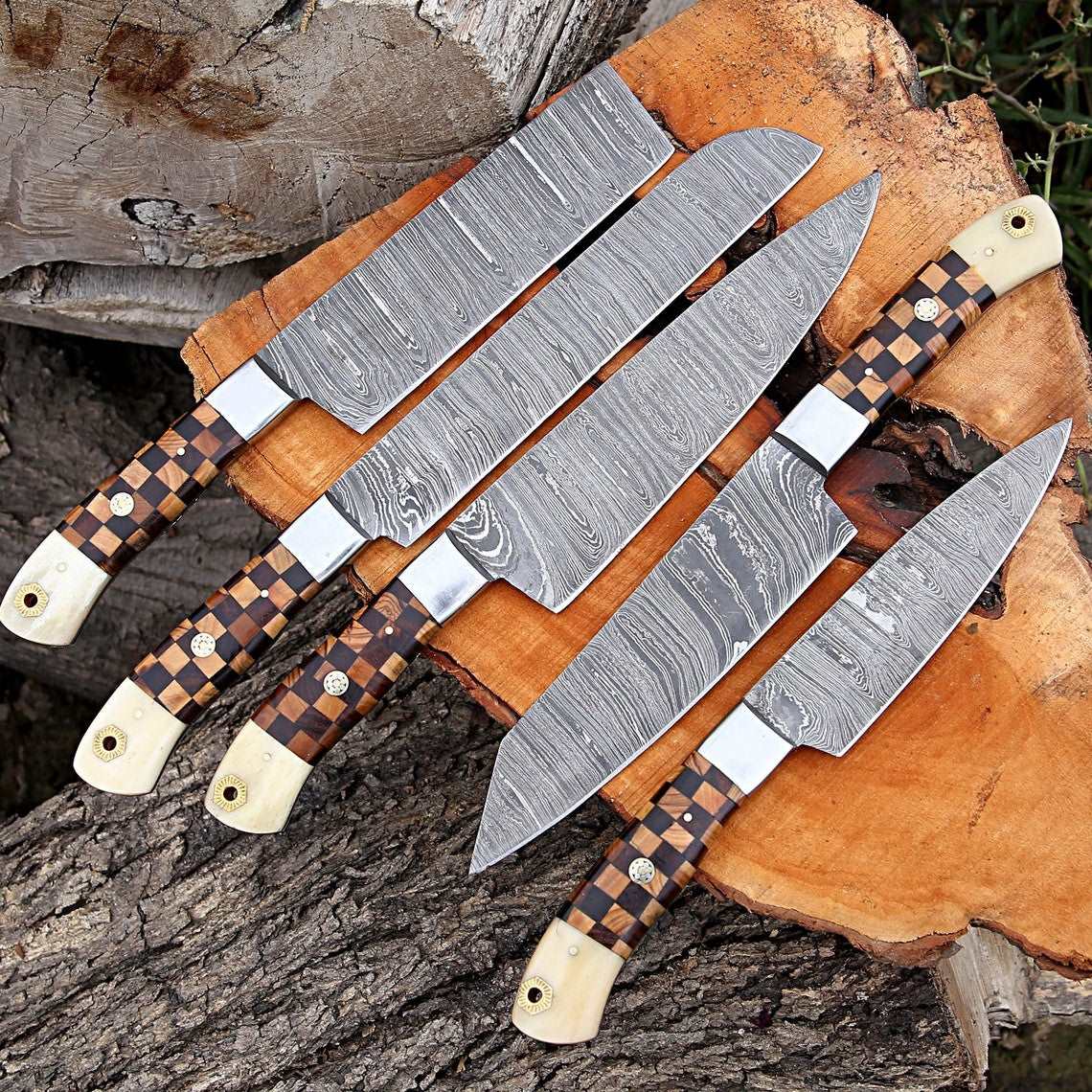 Beautiful Custom hand made Damascus steel kitchen knives set b+w - Troy Blades