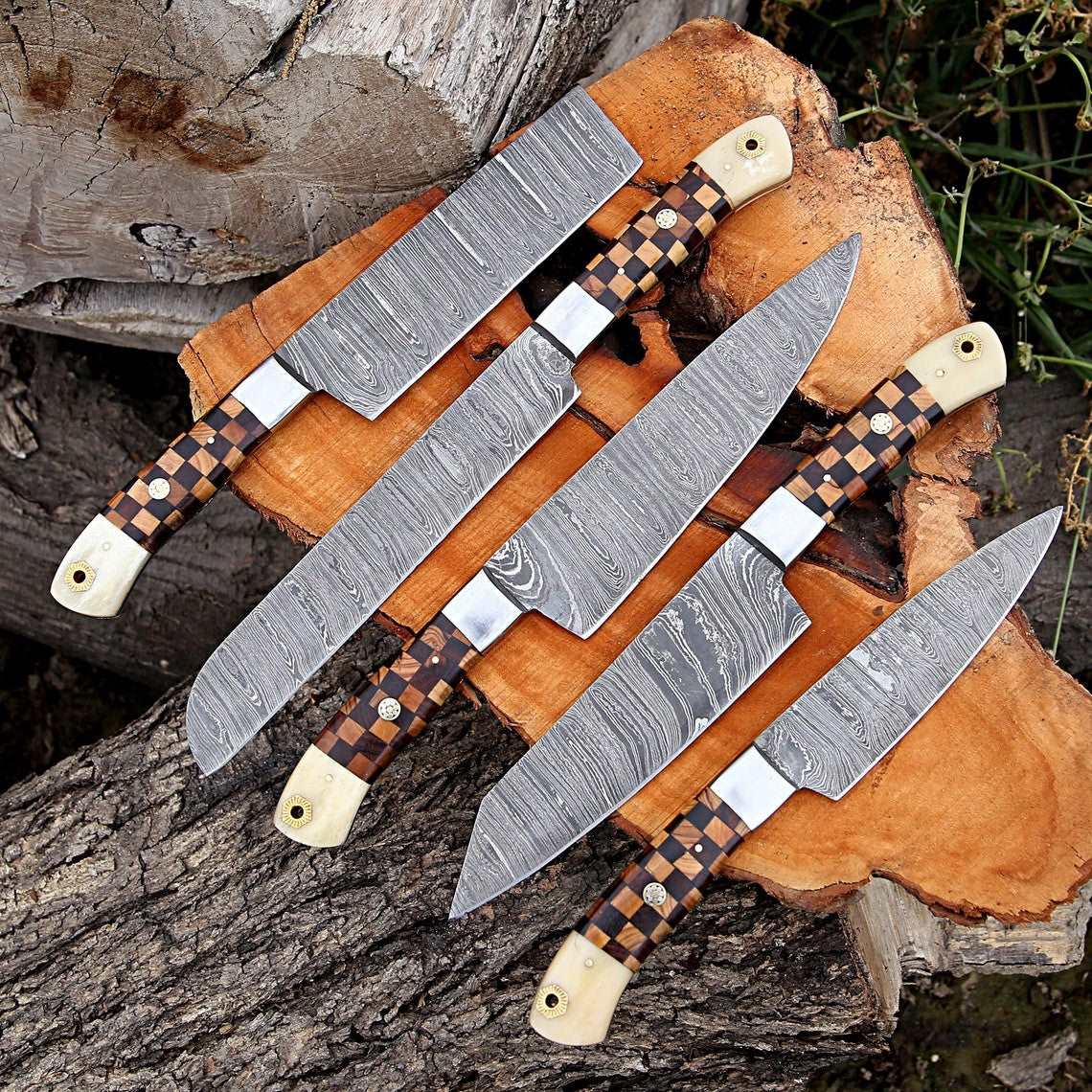 Beautiful Custom hand made Damascus steel kitchen knives set b+w - Troy Blades