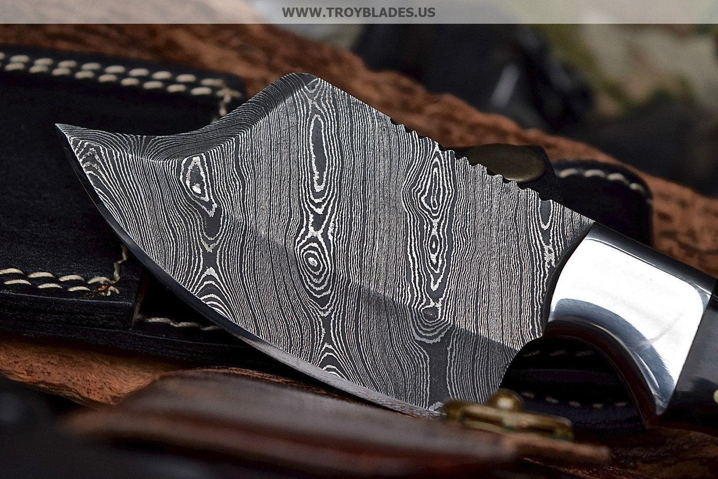 Custom Handmade Twist Damascus Hunter Skinner Buffalo Horn Camp Knife - Troy Blades
