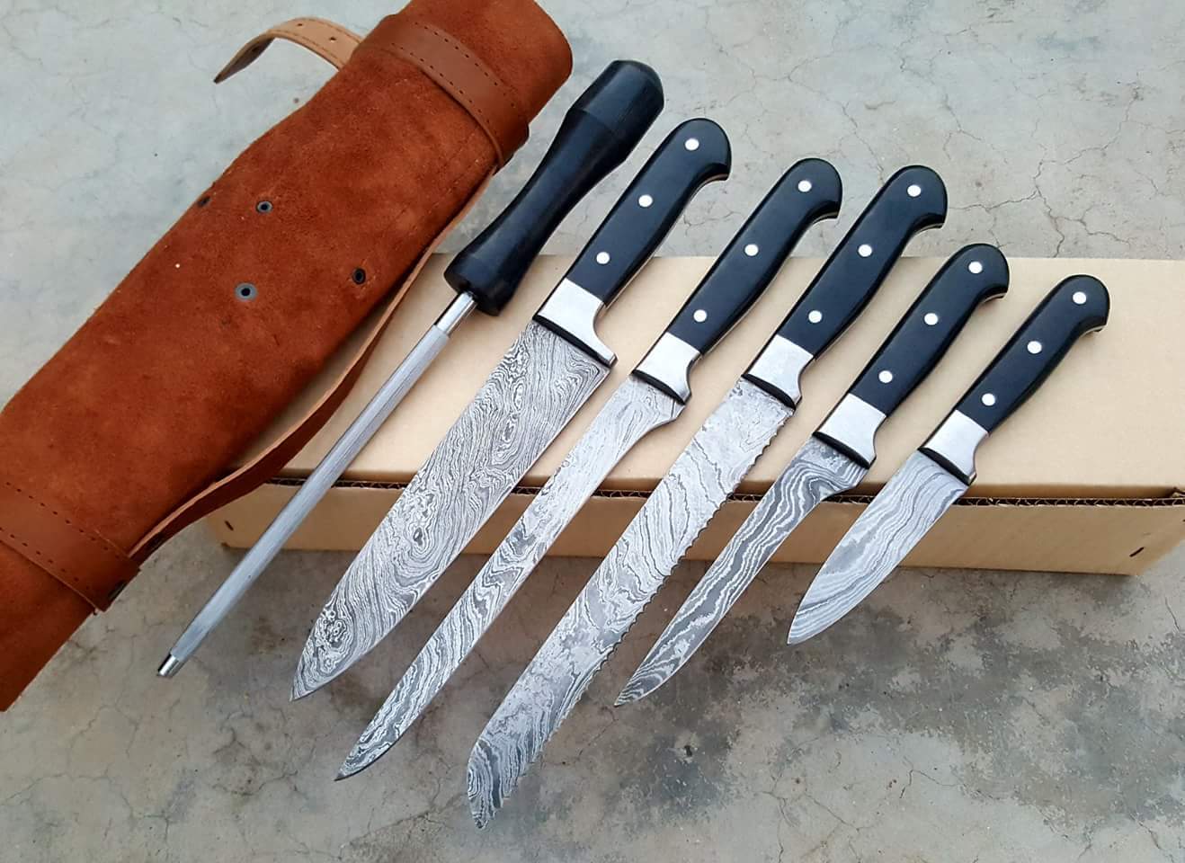 Made Damascus Pro-Chef kitchen/BBQ Knives Set - Troy Blades