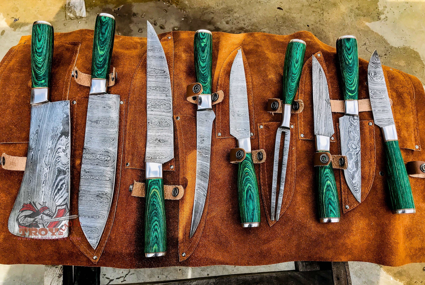 Beautiful Custom Handmade Damascus BBQ/kitchen knives 09 pcs - Troy Blades