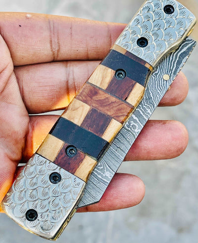 Christmas Gift Beautiful Custom Handmade Damascus Folding knife 40 - Troy Blades