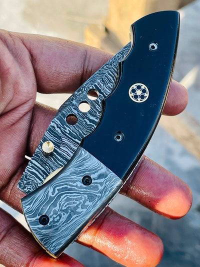 Christmas Gift Beautiful Custom Handmade Damascus Folding knife22 - Troy Blades