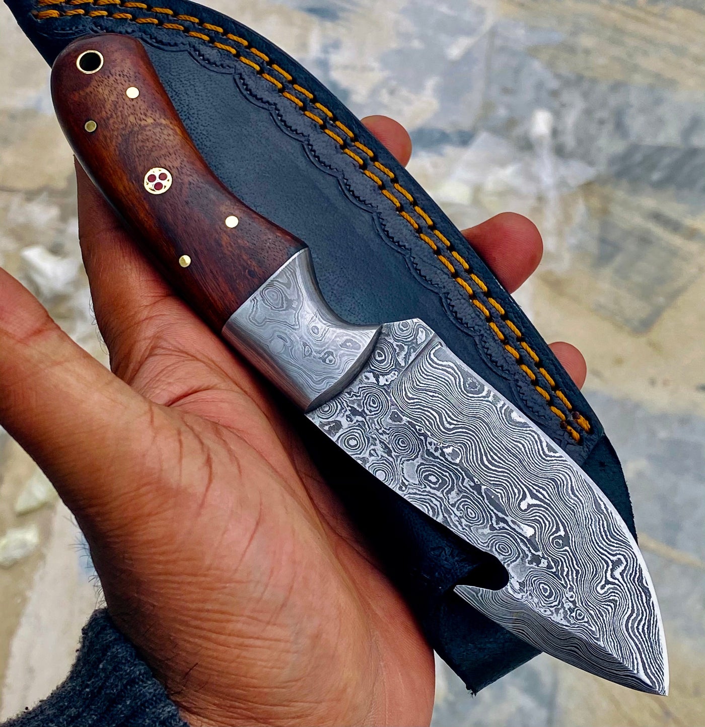 GIFT SERIES Custom Handmade Damascus Hunting skinning knife with Leather sheathe - Troy Blades