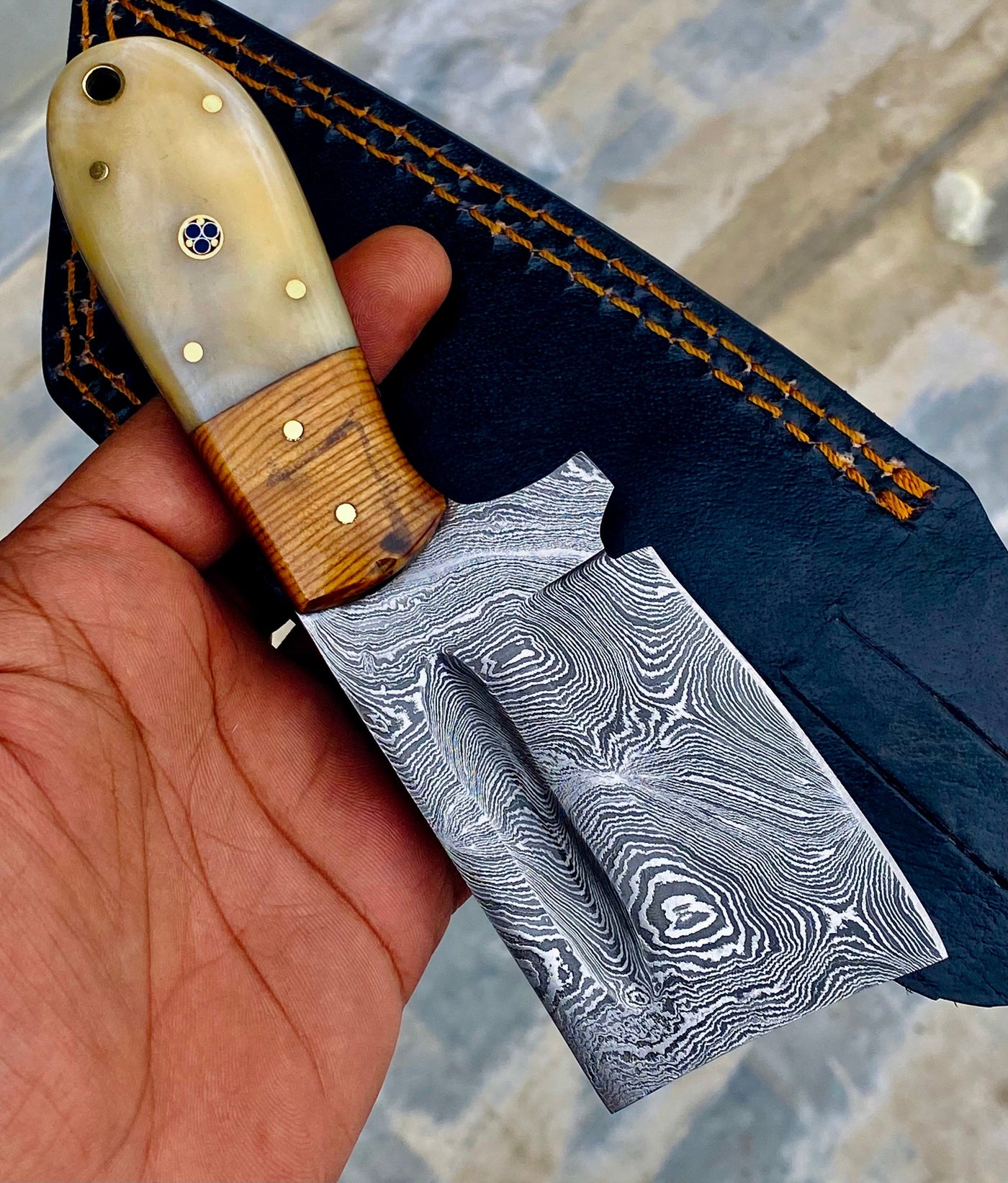 GIFT SERIES Custom Handmade Damascus Hunting skinning knife with Leather sheathe - Troy Blades