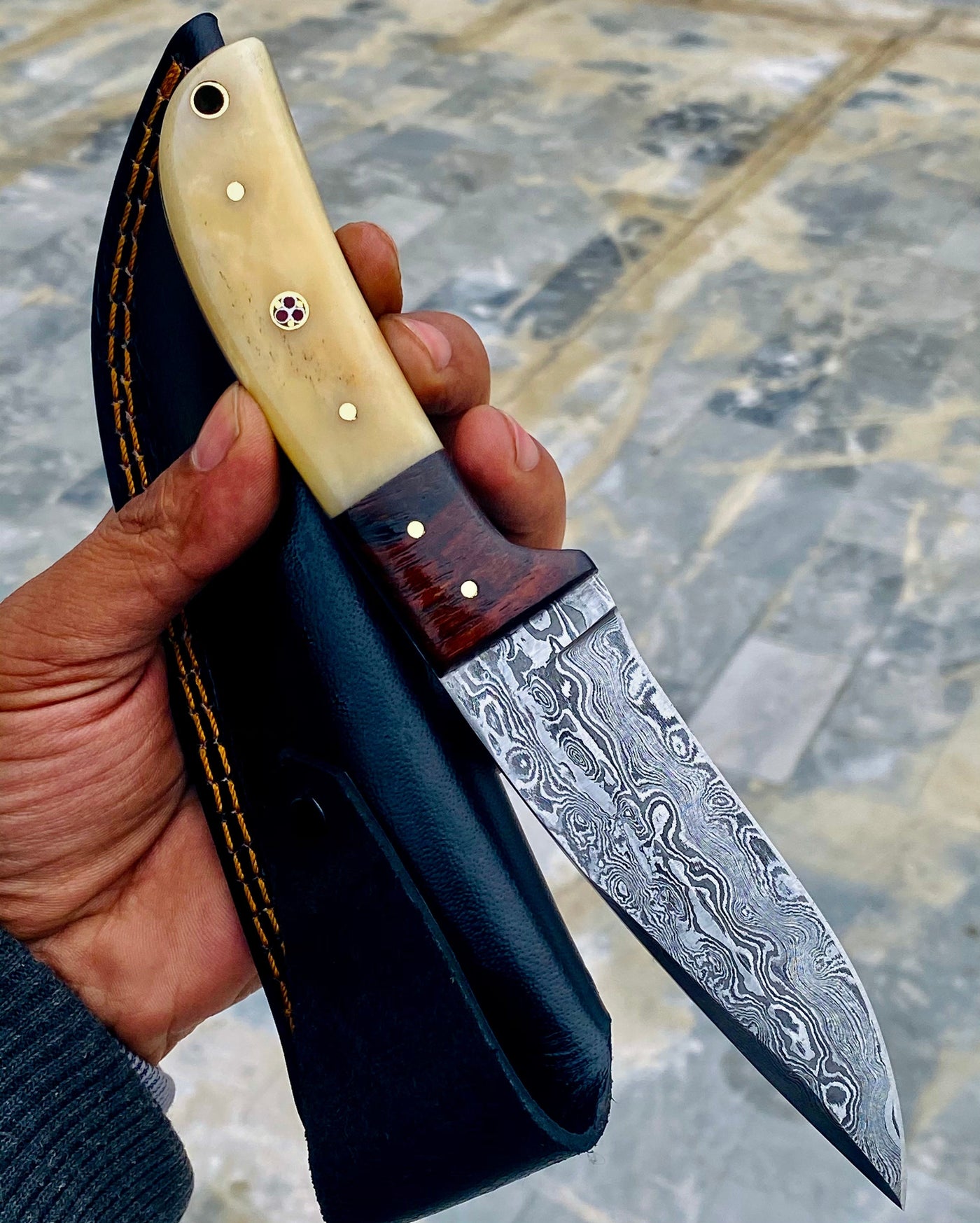 GIFT SERIES Custom Handmade Damascus Hunting skinning knife with Leather sheathe - Troy Blades