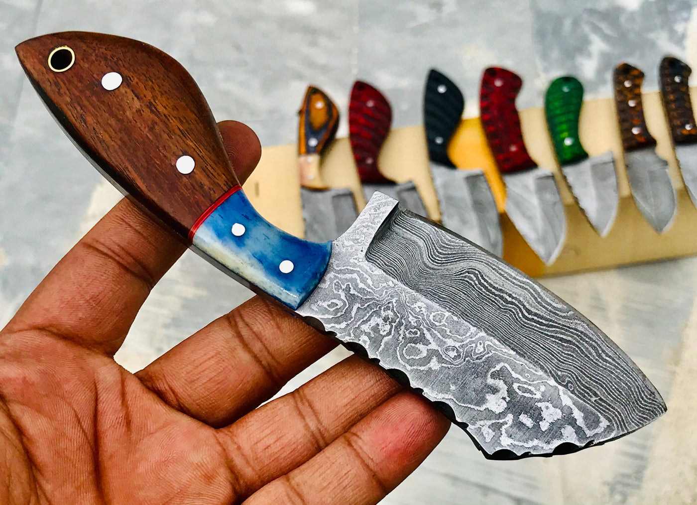 Huntwise Special Custom Handmade Damascus Knife - Troy Blades