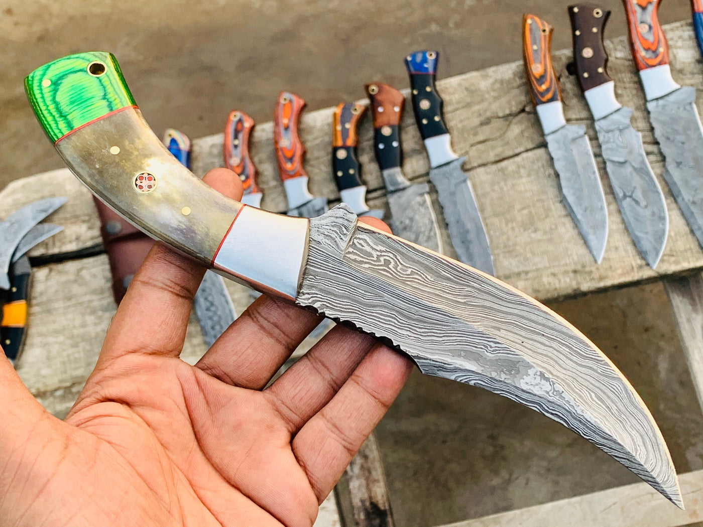 Pick your knife in Variation, Beautiful custom handmade Damascus Hunting knives - Troy Blades
