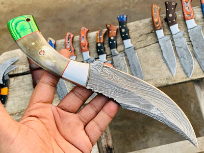 Pick your knife in Variation, Beautiful custom handmade Damascus Hunting knives - Troy Blades