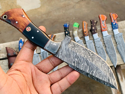 Pick your knife in Variation, Beautiful custom handmade Damascus Hunting knives - Troy Blades